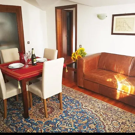 Mansarda Apartamento